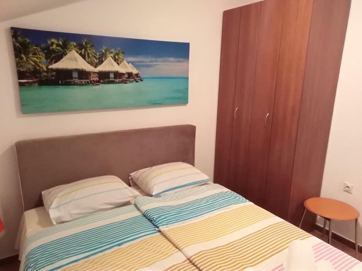 Apartments Martiva Котор Екстер'єр фото