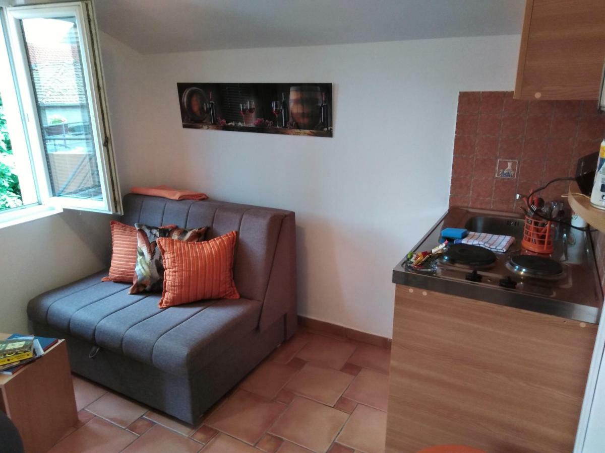 Apartments Martiva Котор Екстер'єр фото