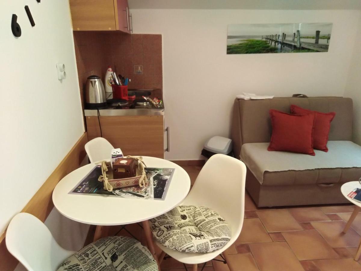 Apartments Martiva Котор Екстер'єр фото