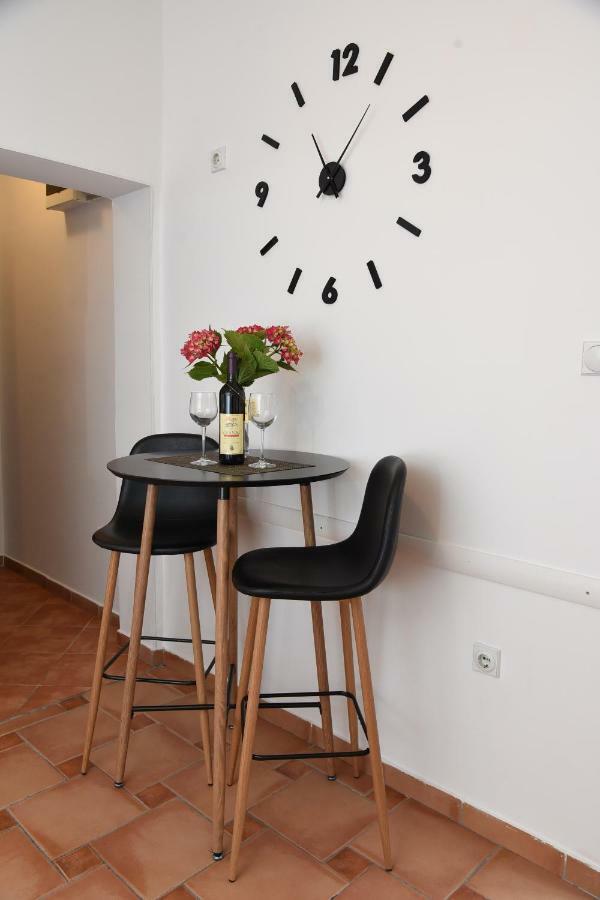 Apartments Martiva Котор Екстер'єр фото